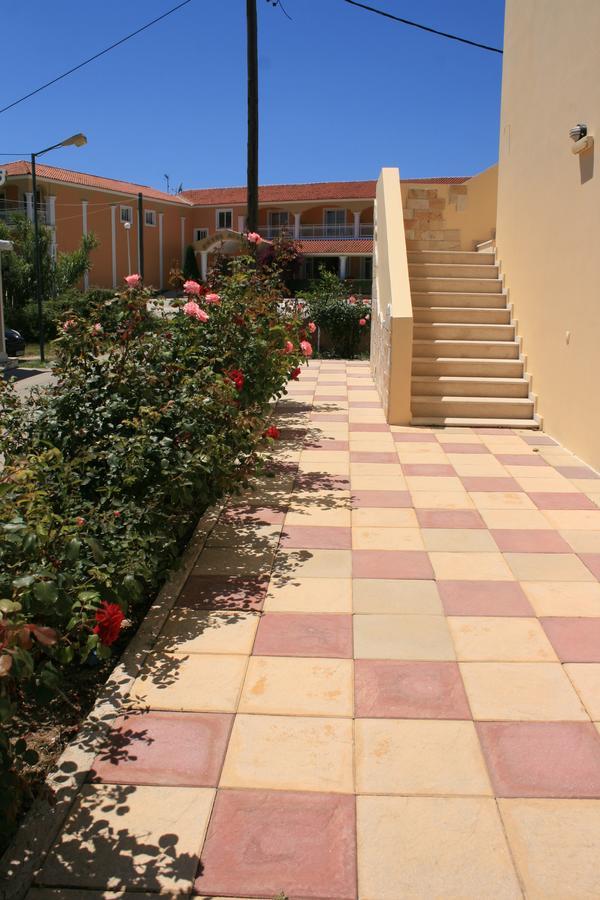 Kosmos Hotel Agios Stefanos Avliotes  Dış mekan fotoğraf